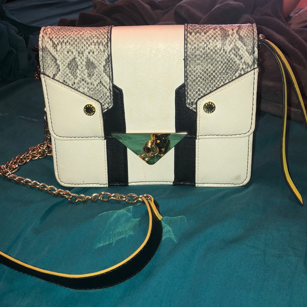 Steve Madden Crossbody